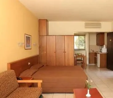 מלון Electra Holiday Village איה נאפה
